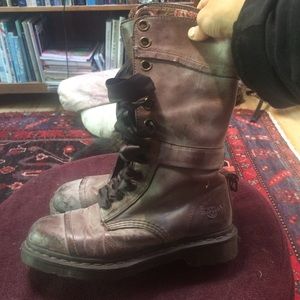 Dr. Martens Boots Triumph Brown